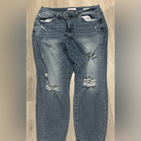 Judy Blue 20W Slim Fit Jeans - Picture 1 of 2